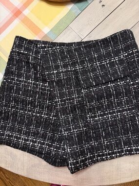 Aqua Black & White Tweed Skort
